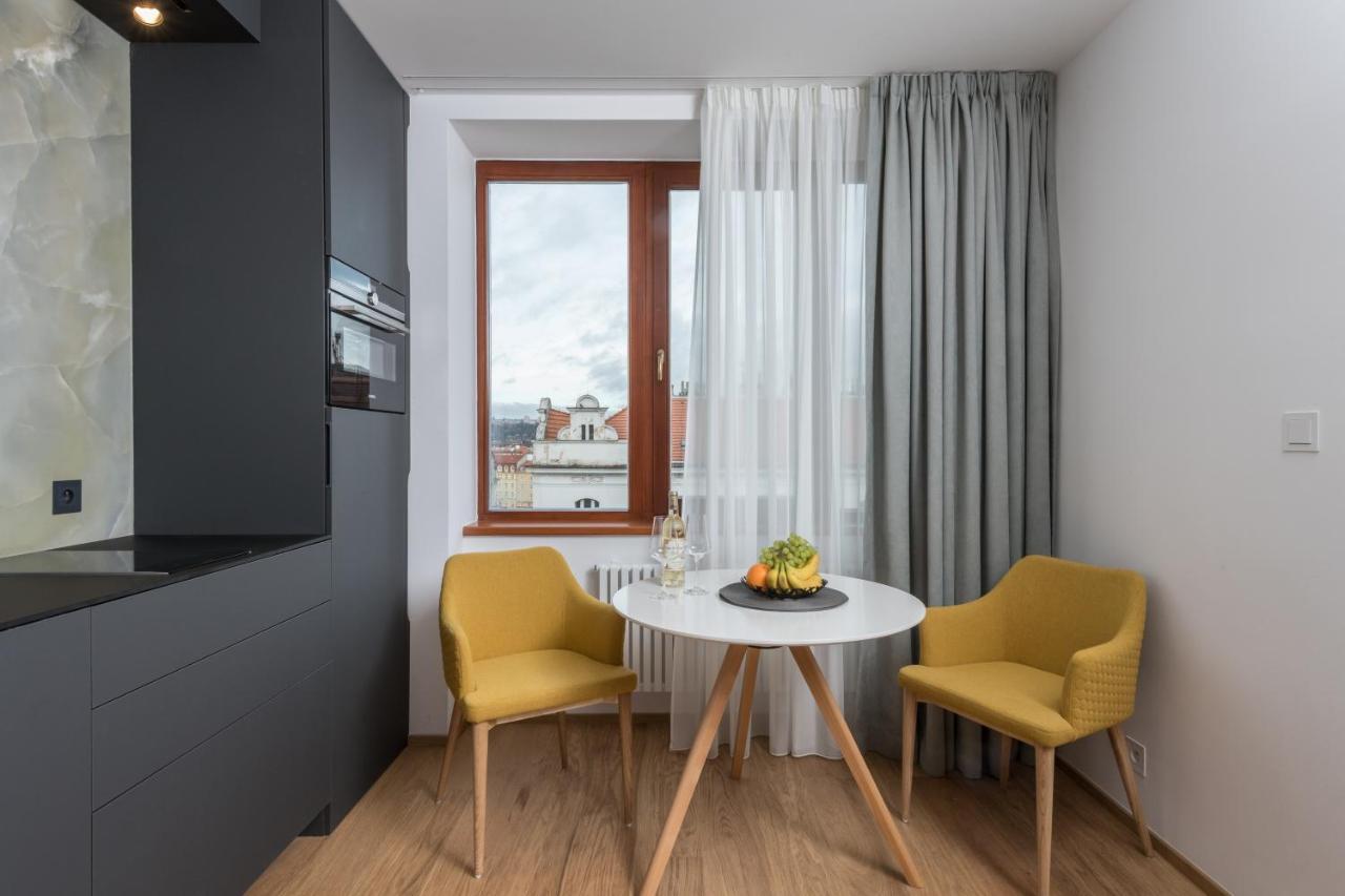 Fully Renovated Stylish Duplex In A Convenient Location Praga
